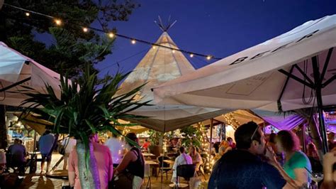 byron bay clubs and pubs|The Top 10 Best Byron Bay Bars .